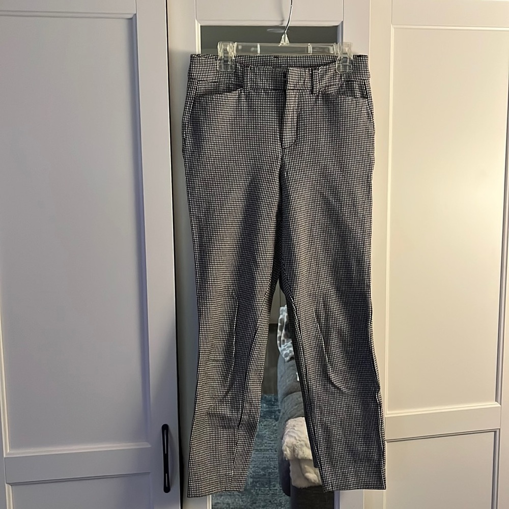Gingham high rise Pixie pants, Old Navy size 0